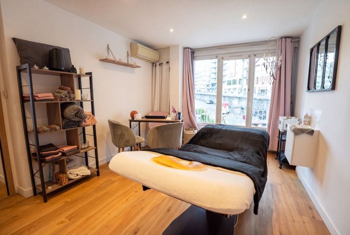 Cabinet de massage · rangements