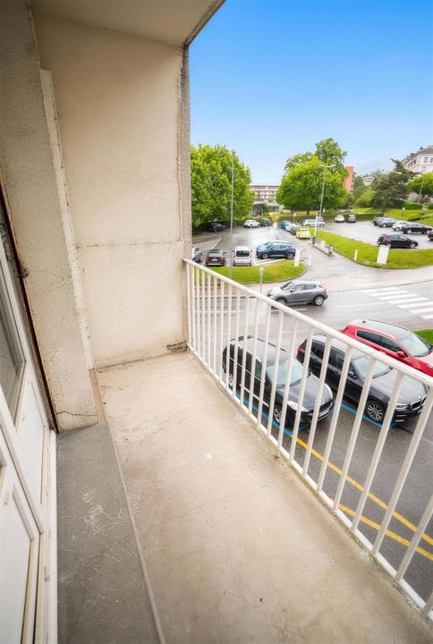 Balcon · sur l'esplanade
